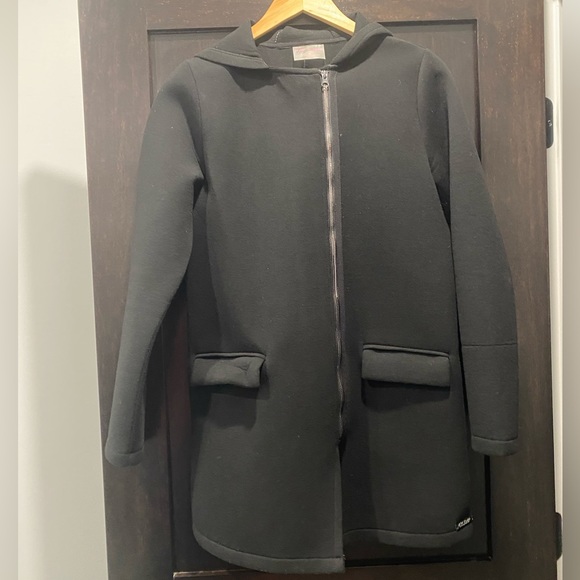 Betsy Johnson Performance Lightweight Jacket - Medium - Picture 1 of 4